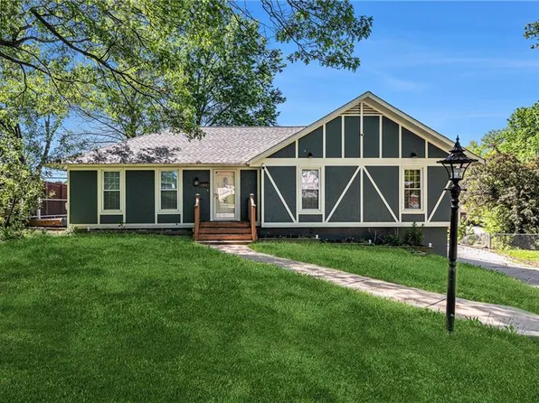 16015 E 40th Ter S, Independence, MO 64055