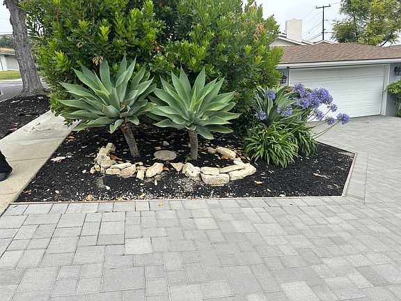 Front driveway land scape