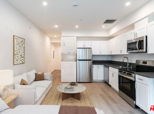 1227 N Berendo St #203, Los Angeles, CA 90029