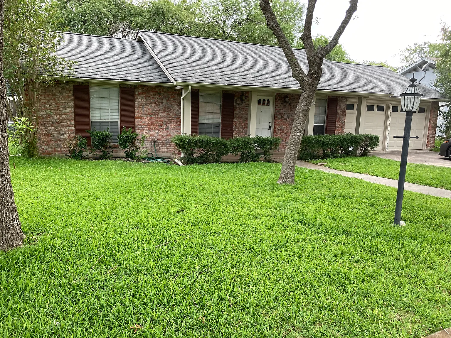 4 bed, 1288 sqft, $1,595 — Photo 1