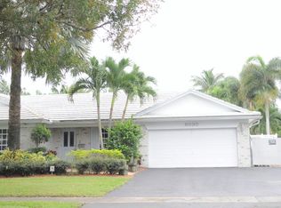 6030 SW 8th St, Plantation, FL 33317