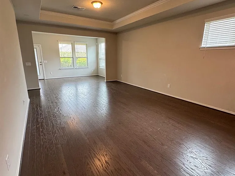 3218 Chimney Swift Ln — Photo 9