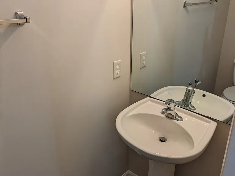 30 Peggy Sue Ct — Photo 13