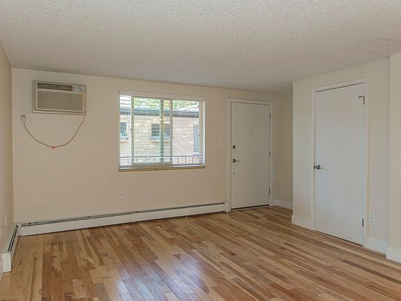 2nd image of 263 N Grant St APT 203