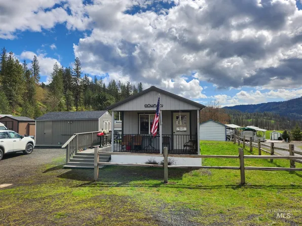 102 & 104 Nez Perce St, Kamiah, ID 83536