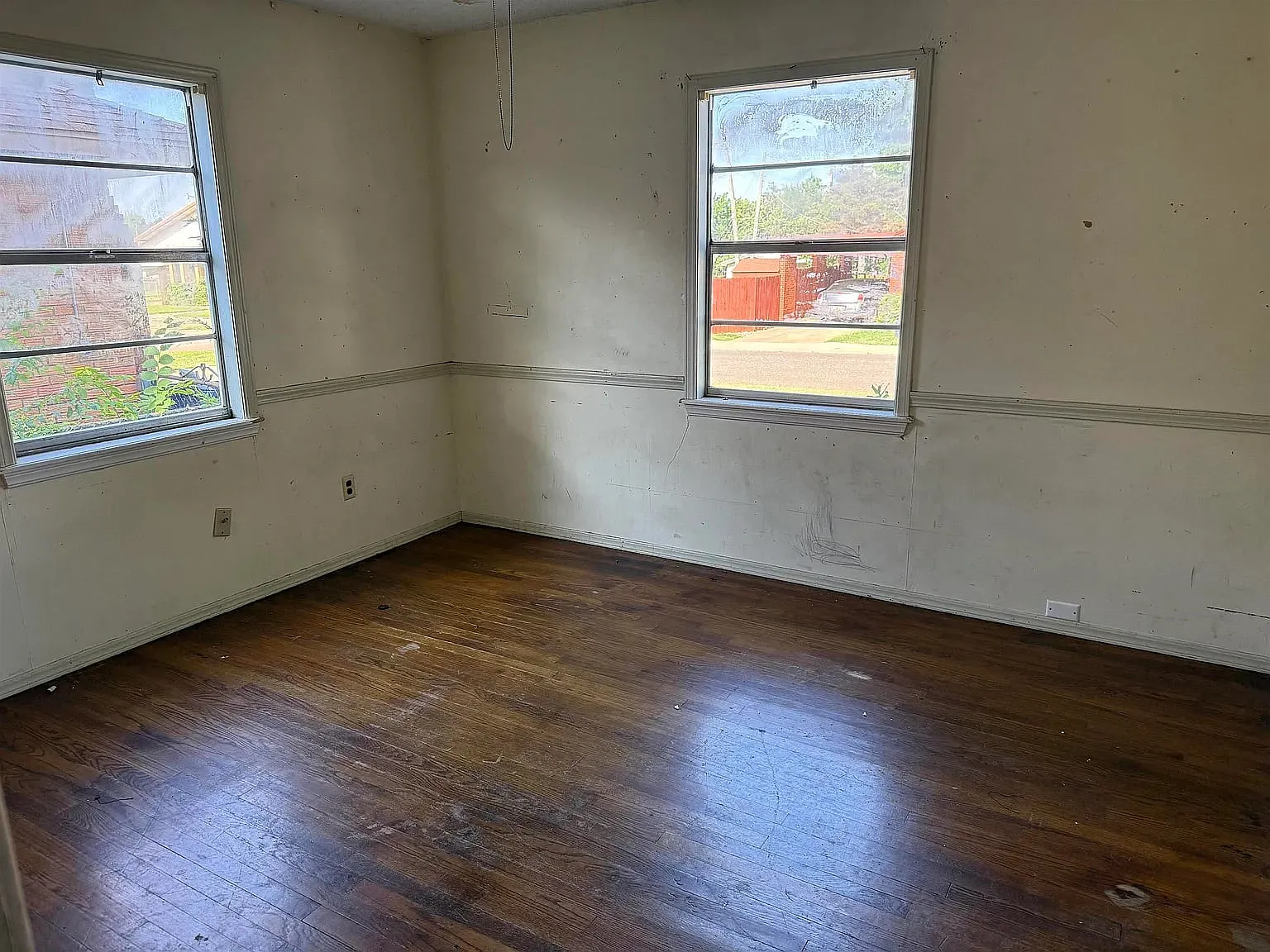 1004 N. B Street - 1 — Photo 3