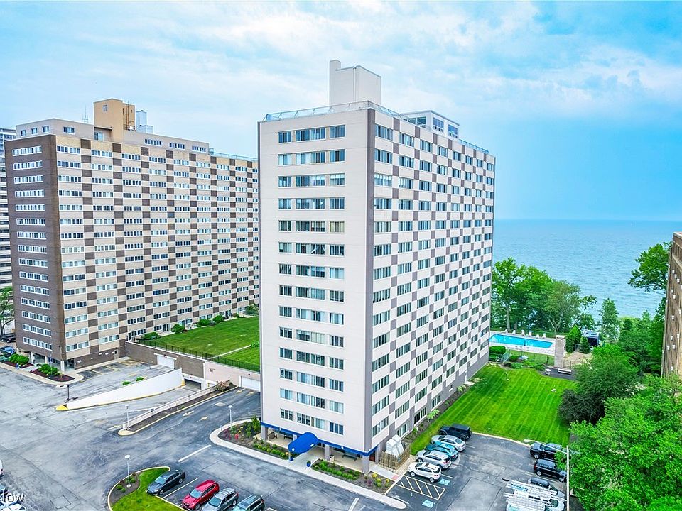 1st image of 12520 Edgewater Dr APT 1605