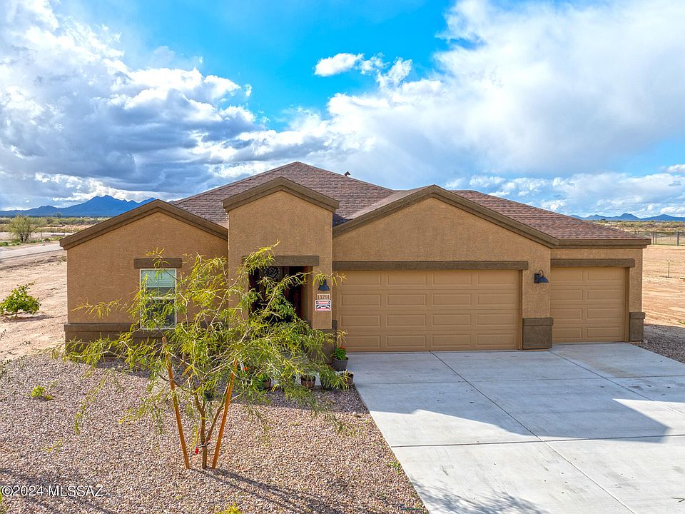 1st image of 13201 N Carbine Cir