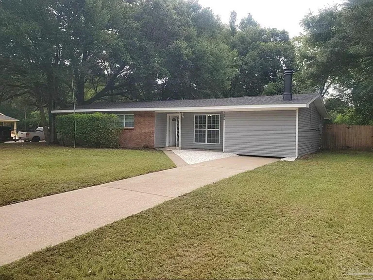 1026 Northview Dr — Photo 1
