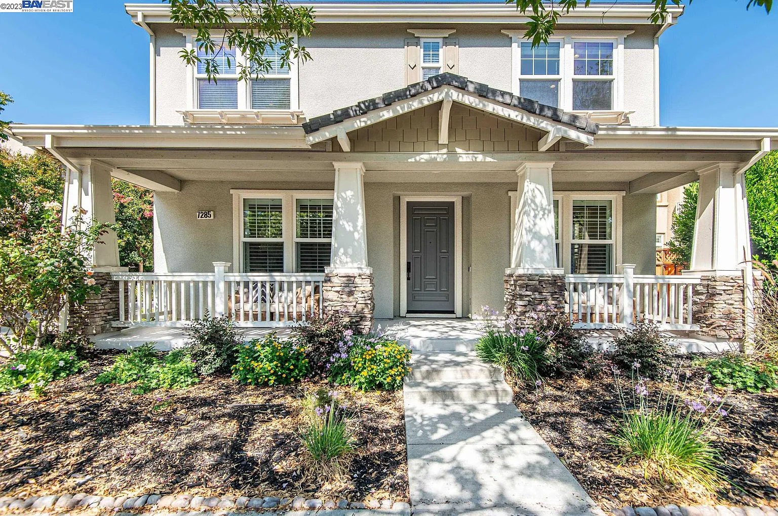 7285 Hickorywood Ln photo 1