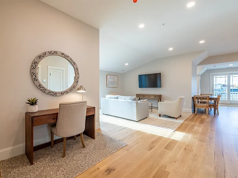 2 Punchard Ave #3 — Photo 9