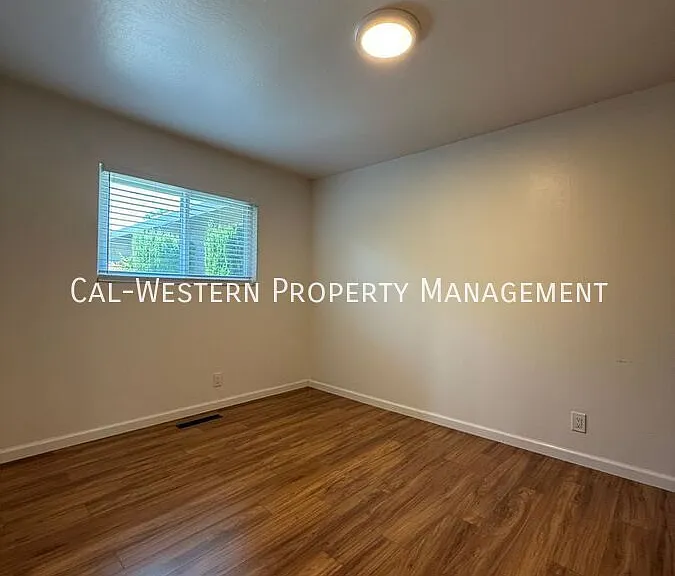 89 Starr Way — Photo 3