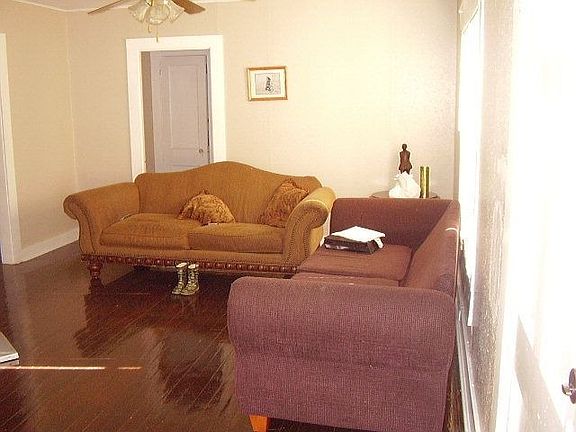 3rd image of 507 Saint Michael St