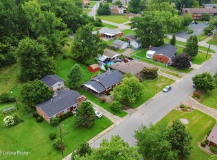 5419 Tracy Way, Louisville, KY 40214