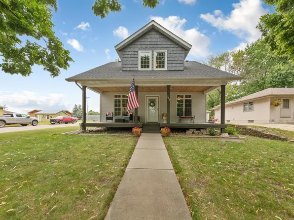 203 4th Ave NW, Lonsdale, MN 55046