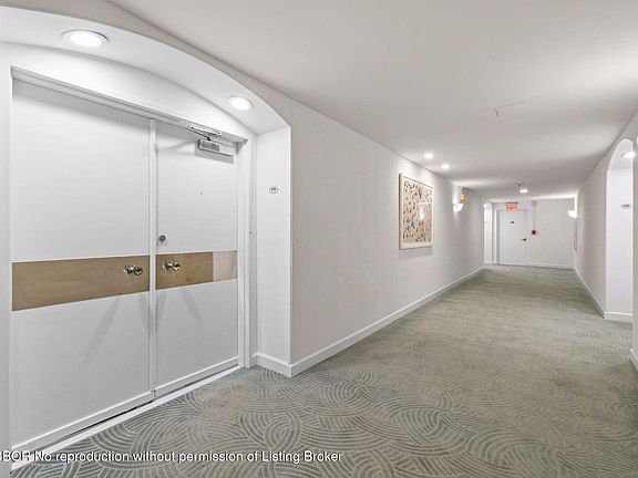 2nd image of 100 Sunrise Ave APT 218