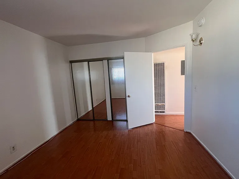 5350 Russell Avenue — Photo 30