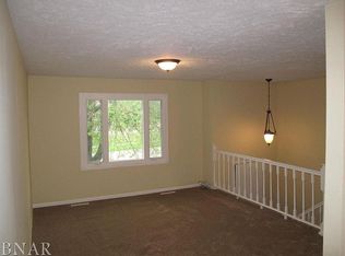 1418 N Hershey Rd, Bloomington, IL 61704