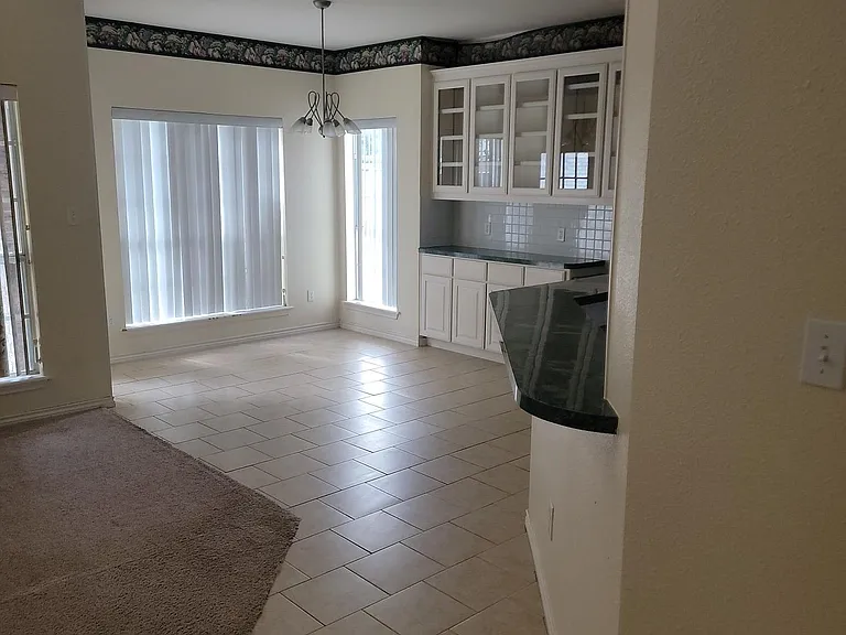 4530 Oso Pkwy — Photo 21