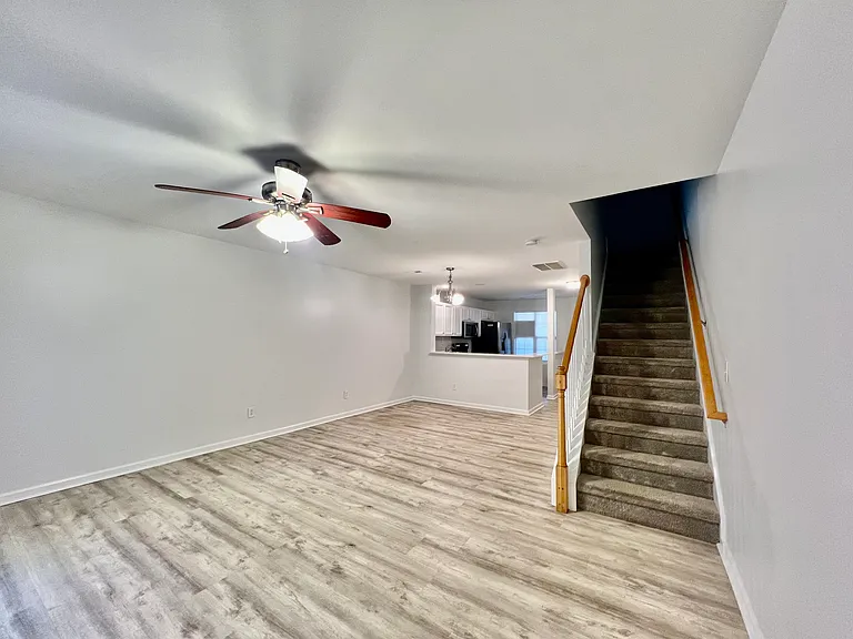 7720 Averette Field Dr — Photo 6
