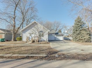 1401 L Ave, Milford, IA 51351