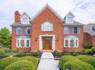 378 Sunny Acres Dr, Cincinnati, OH 45255