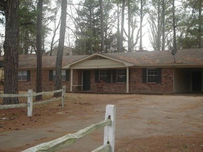 708 S Montgomery St, Starkville, MS, 39759