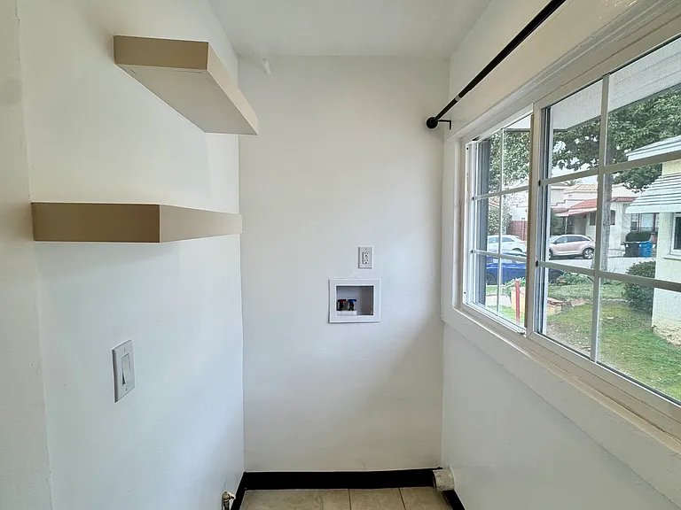 36 N Bushnell Ave #A — Photo 10