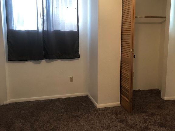 5th image of 209 1st St