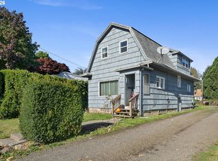 2410 3rd St, Tillamook, OR