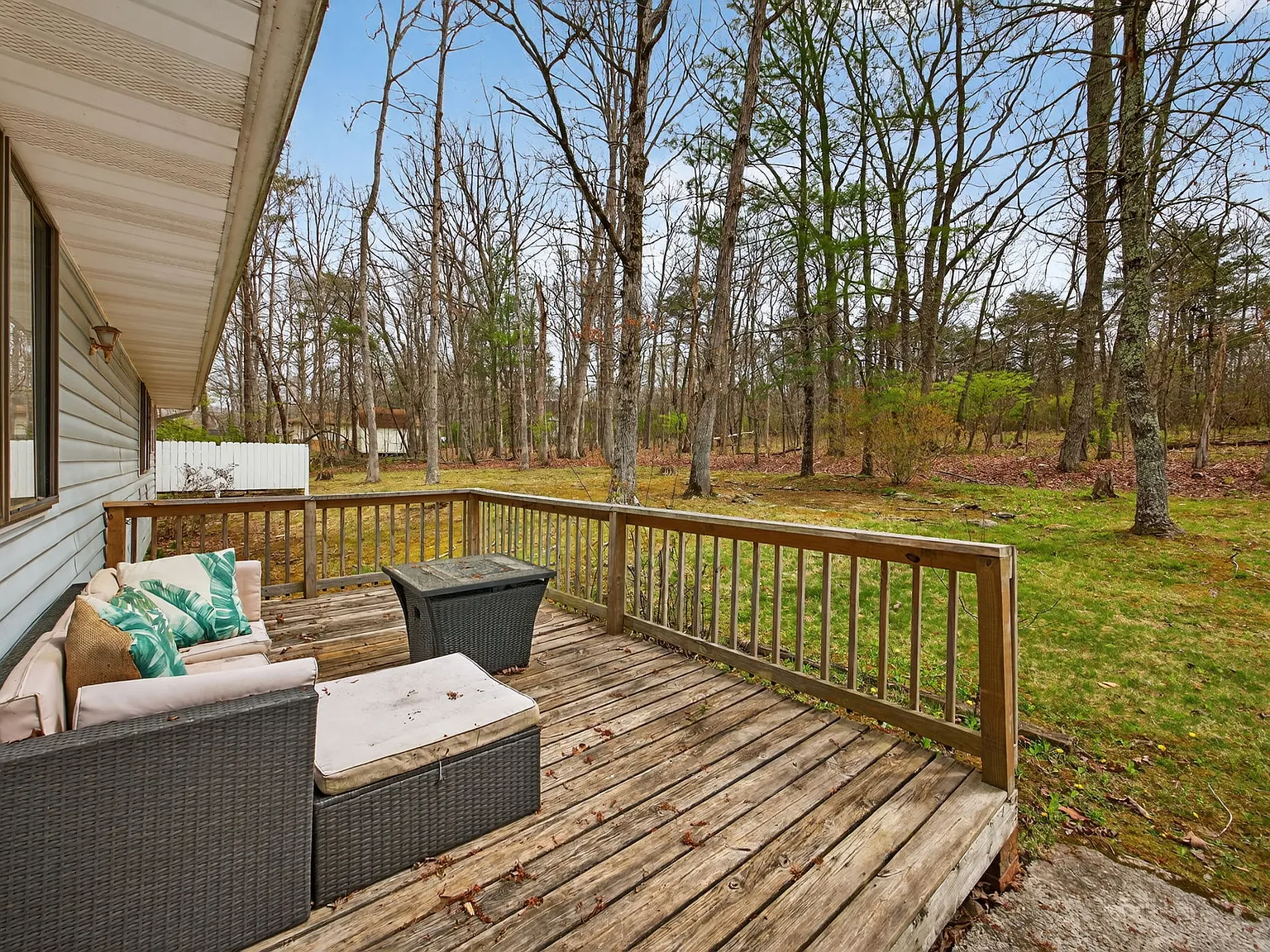 2 bed, 1172 sqft, $1,575 — Photo 3