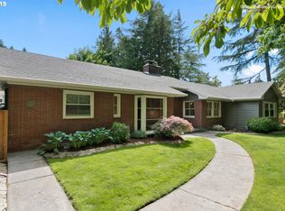 5536 SW Hamilton St, Portland, OR 97221