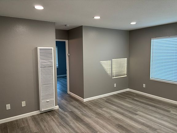 2nd image of 16971 Hoskins Ln APT 3