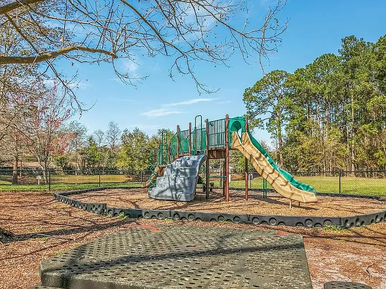 7920 Merrill Rd #1215 — Photo 4