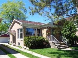 10054 S Sawyer Ave, Evergreen Park, IL 60805