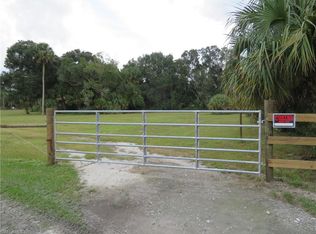 2036 Ortona Locks Rd, Moore Haven, FL 33471