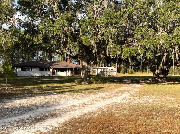 7393 NE County Rd #353, Old Town, FL 32680