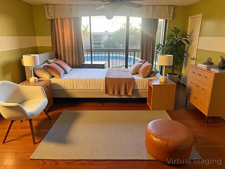 20603 NE 6th Ct — Photo 2