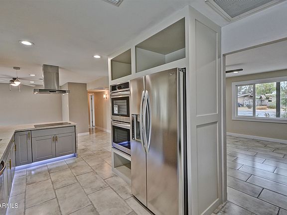 4th image of 7734 N 32nd Dr