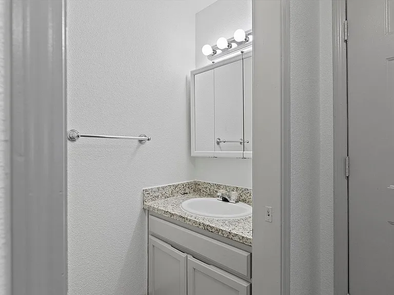 Powell Butte Townhomes — Photo 63
