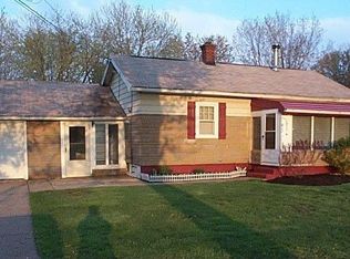 7251 Nash Rd, North Tonawanda, NY 14120