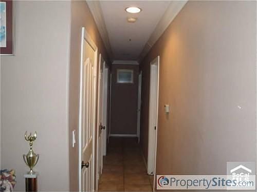 5th image of 537 Louis Dr