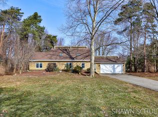 8661 Gordon St, Zeeland, MI 49464
