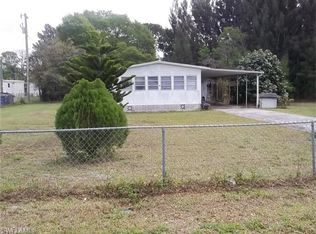 7565 Hart Dr, North Fort Myers, FL 33917