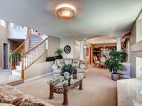 4th image of 6371 Tuckaway Cove Ave