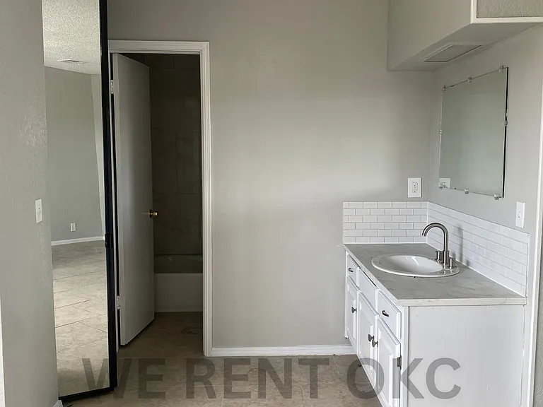 3611 Wynn Cir #1 — Photo 15