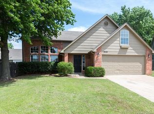 9529 E 98th St, Tulsa, OK 74133