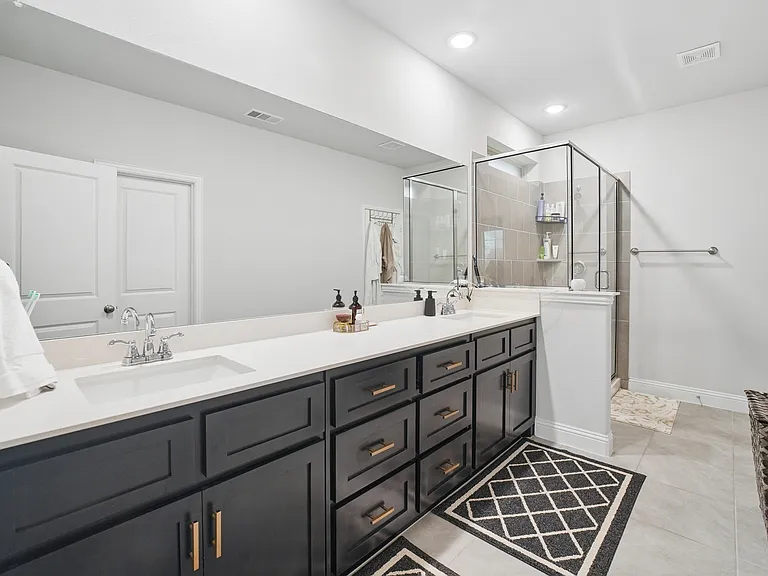 1517 Pegasus Dr — Photo 18