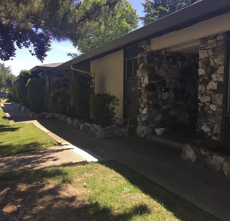 1st image of 2618 Capitales Dr