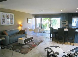 215 S Louella Rd, Palm Springs, CA 92262